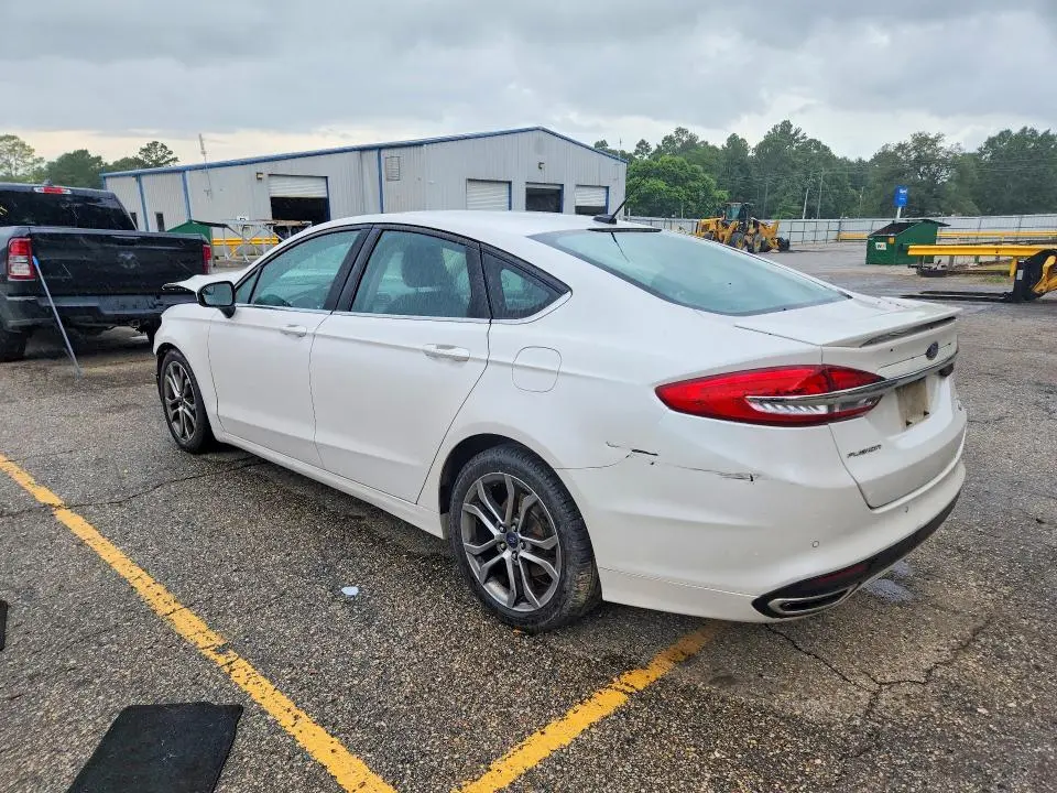 2017 FORD FUSION SE  