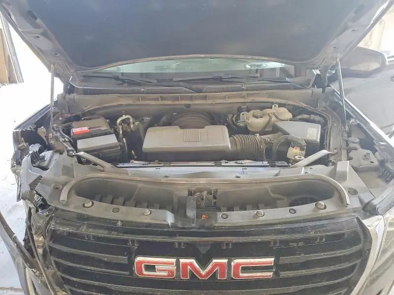 2021 GMC YUKON SLE  