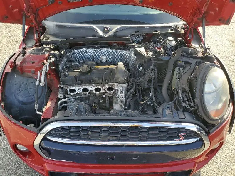 2015 MINI COOPER S  