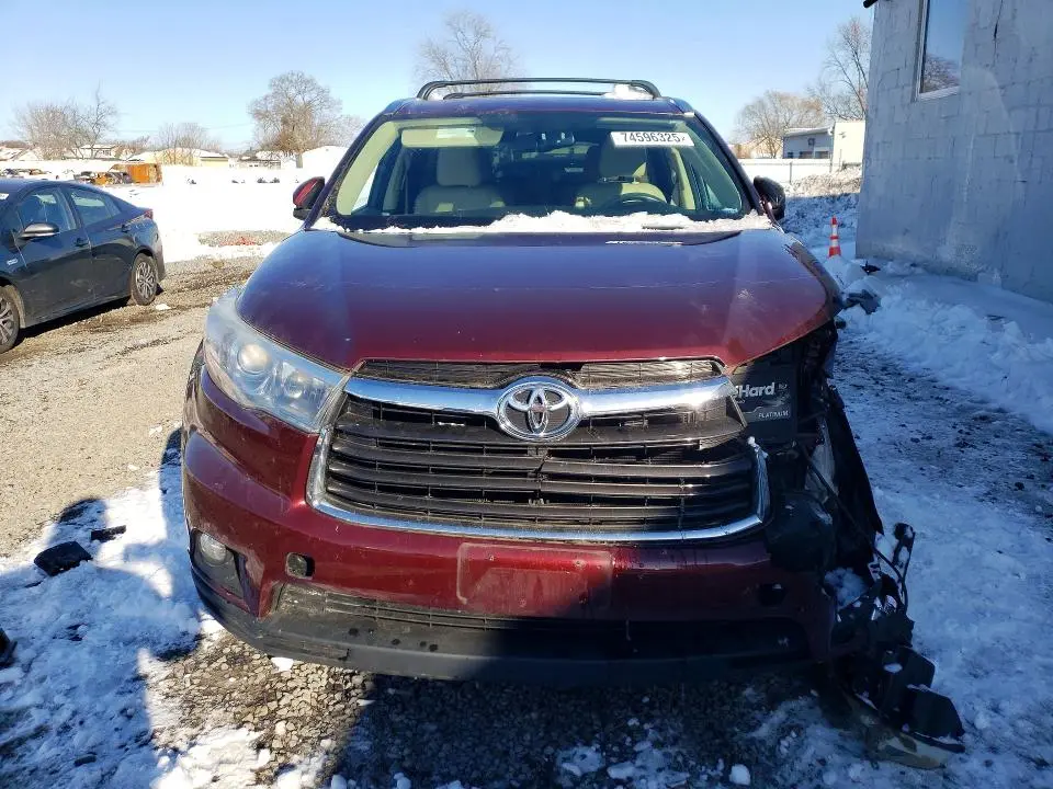 2016 TOYOTA HIGHLANDER XLE  