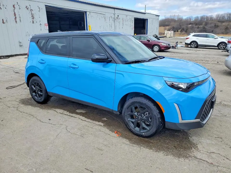 2025 KIA SOUL S  
