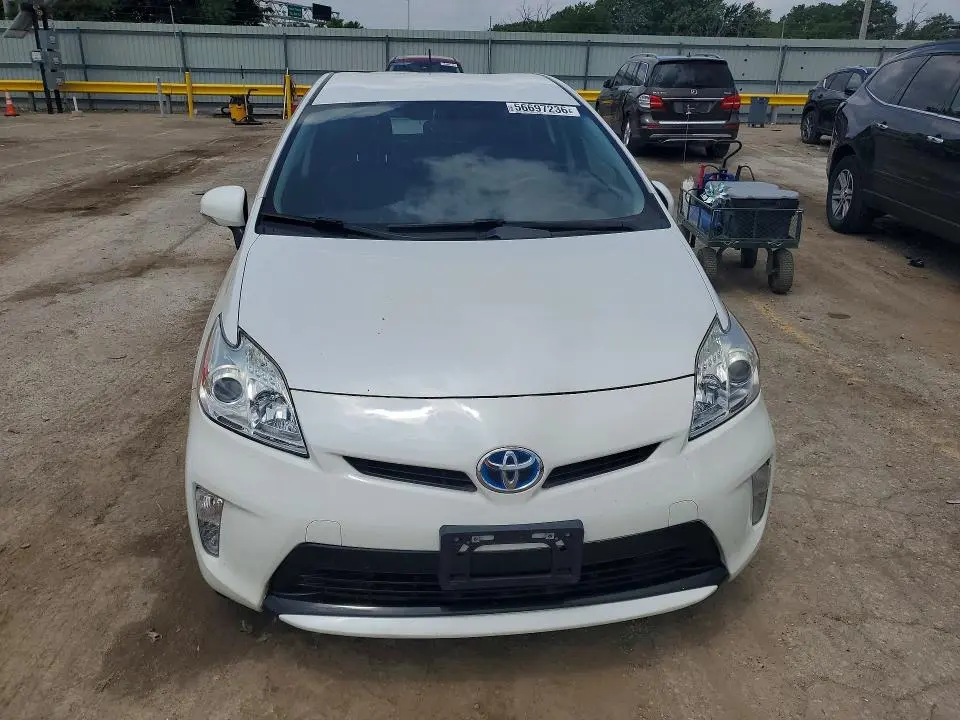 2015 TOYOTA PRIUS PERSONA SERIES  