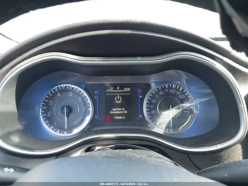 2017 CHRYSLER 200 LIMITED PLATINUM