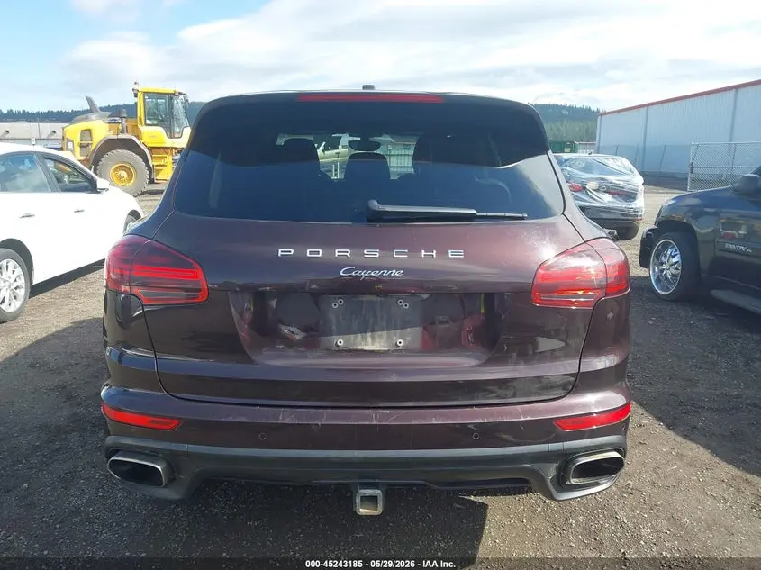 2018 PORSCHE CAYENNE PLATINUM EDITION