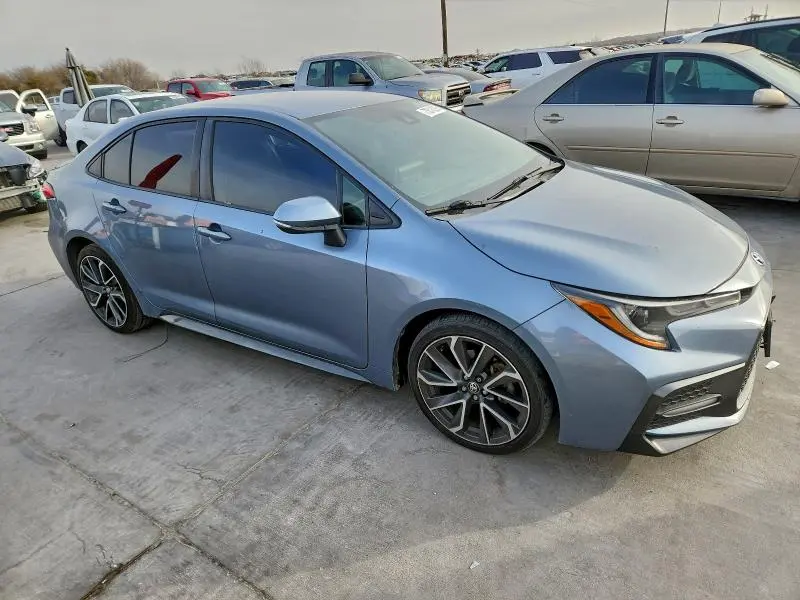 2020 TOYOTA COROLLA SE  