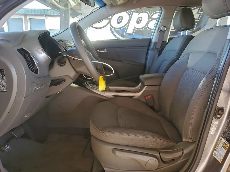 2016 KIA SPORTAGE LX  