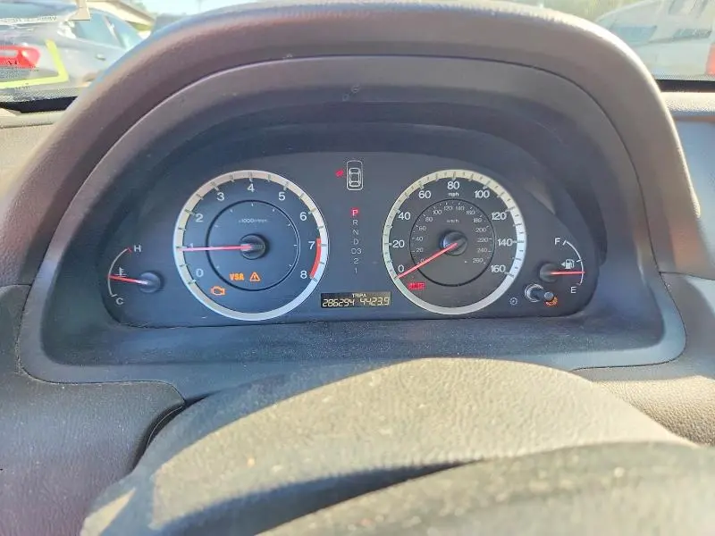 2010 HONDA ACCORD LXP  
