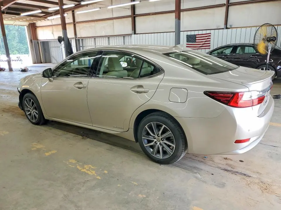 2017 LEXUS ES 300H  