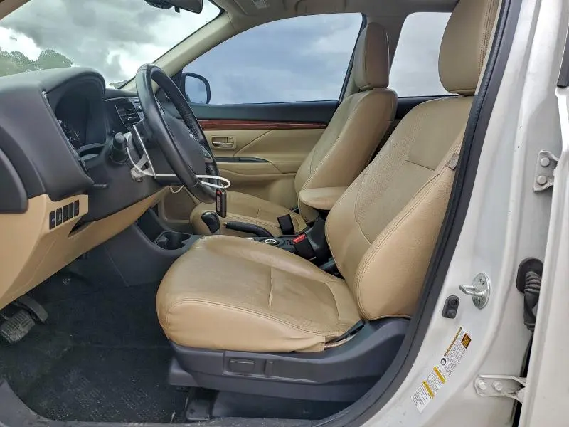 2015 MITSUBISHI OUTLANDER GT  