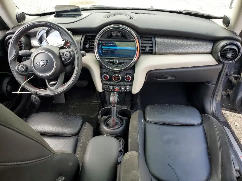 2019 MINI COOPER S  