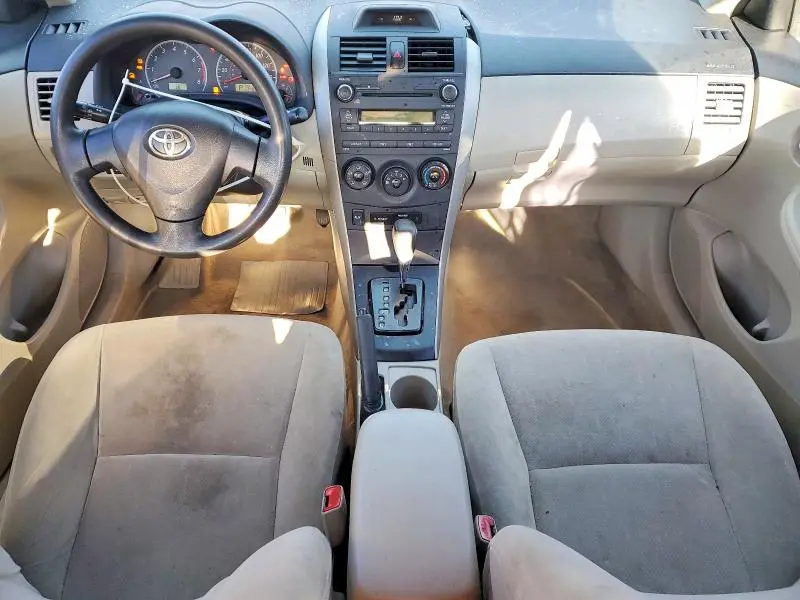 2013 TOYOTA COROLLA BASE  