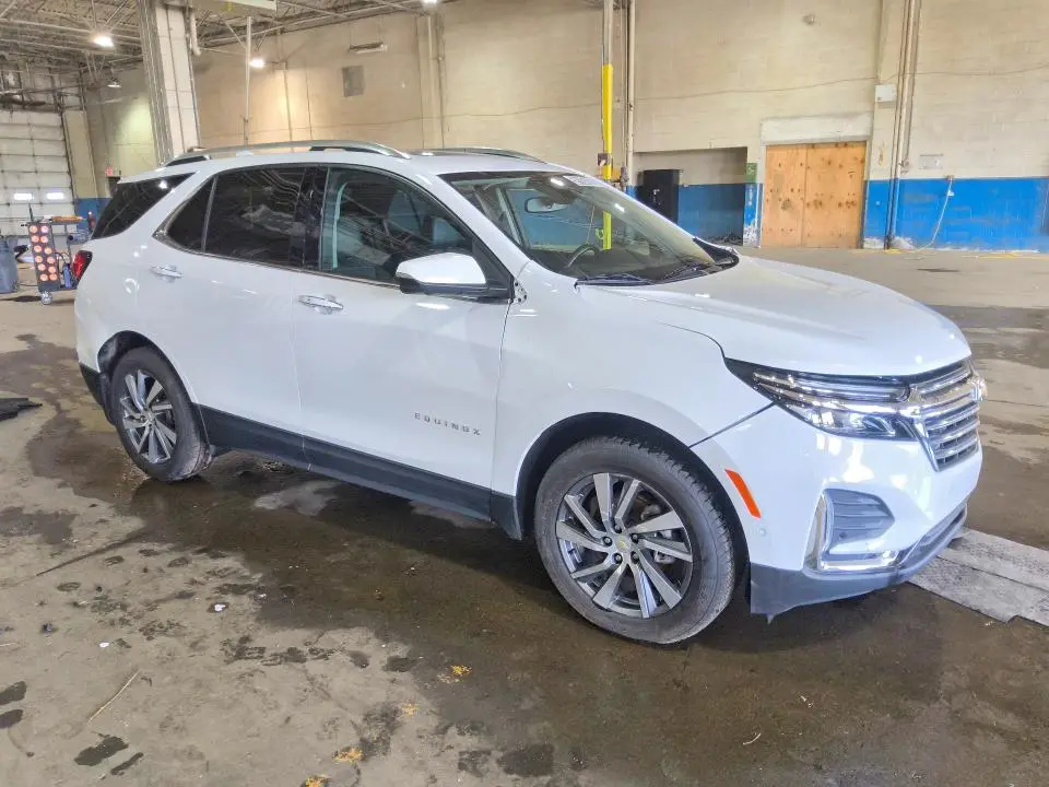 2022 CHEVROLET EQUINOX PREMIER  