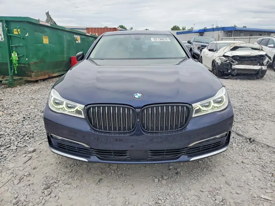 2016 BMW 750 XI  