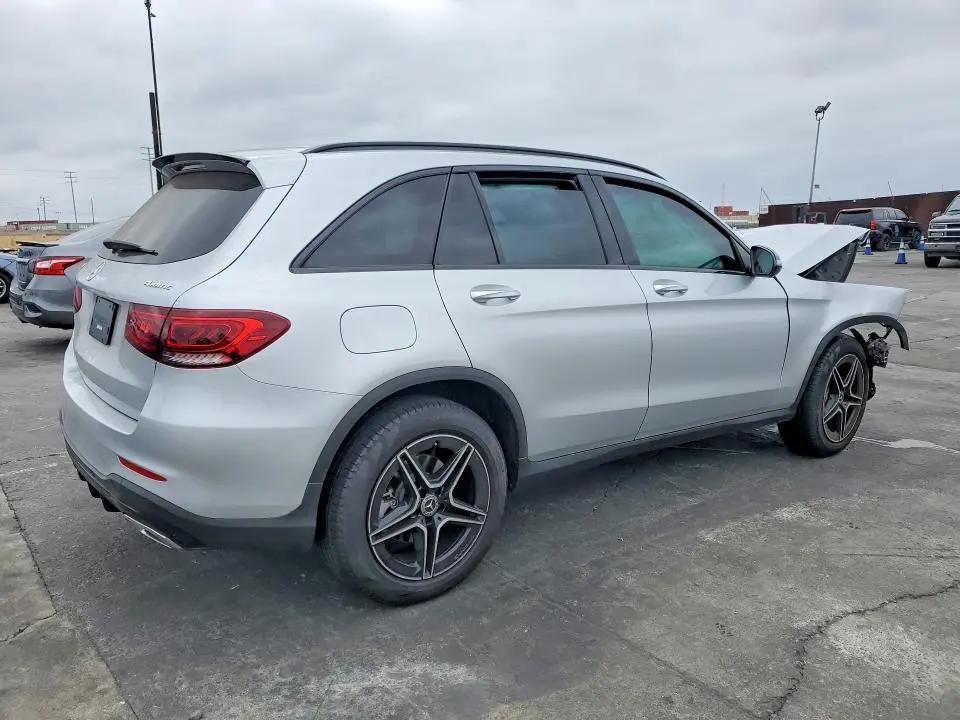 2020 MERCEDES-BENZ GLC 300 4MATIC  