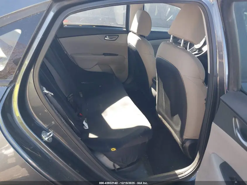 2020 KIA FORTE LXS