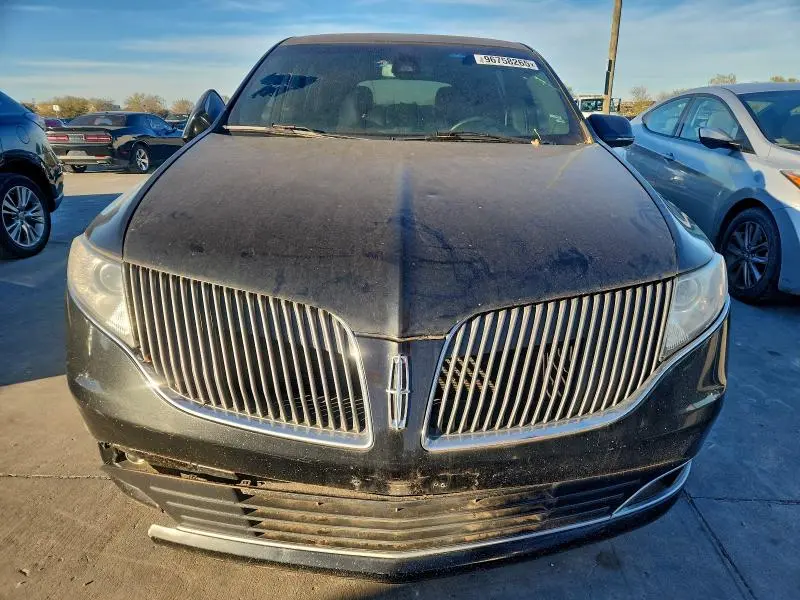 2015 LINCOLN MKT   