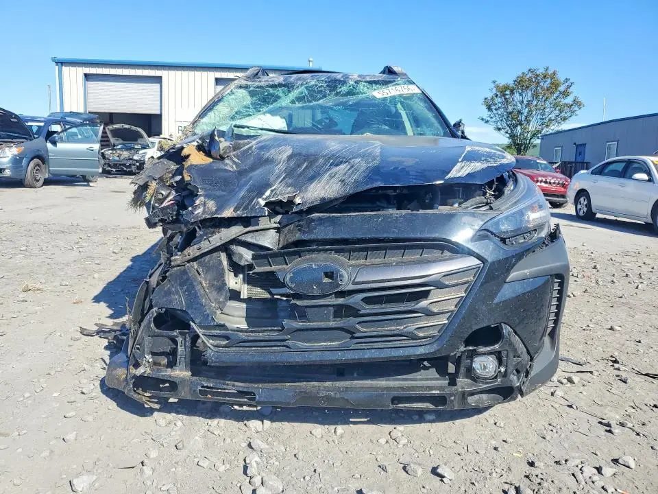 2025 SUBARU OUTBACK LIMITED  