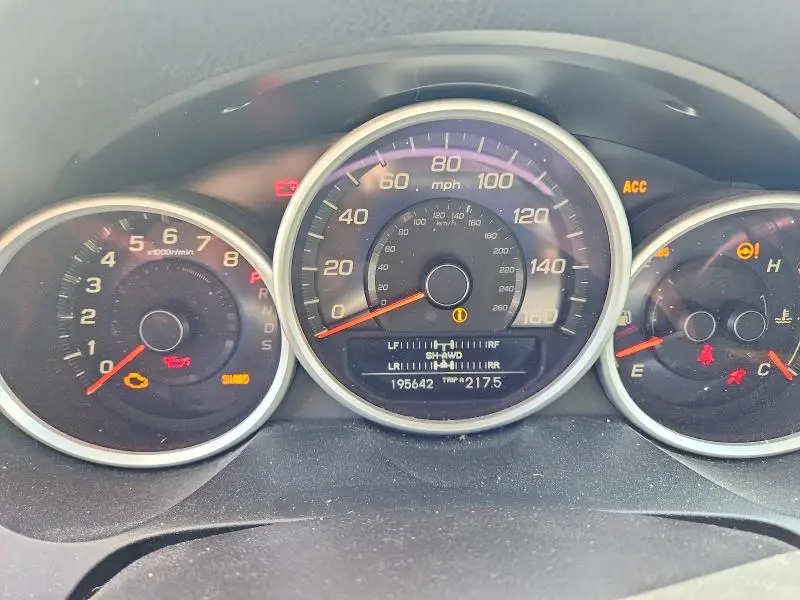 2011 ACURA RL   