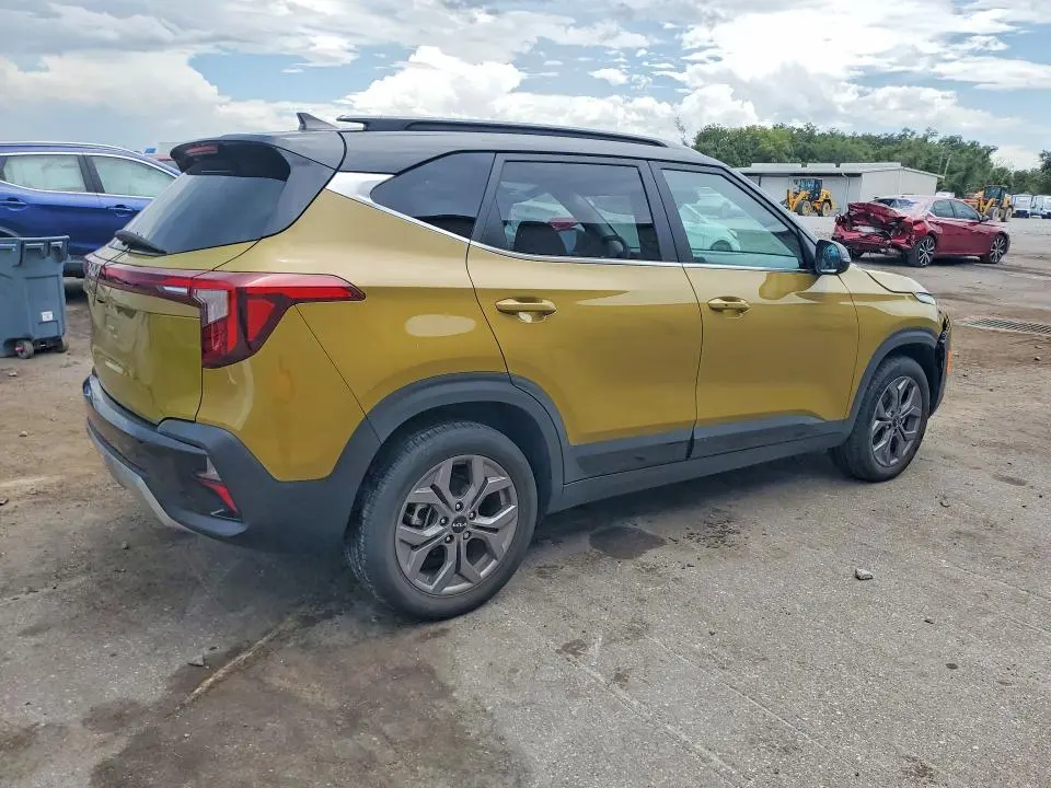2024 KIA SELTOS S  
