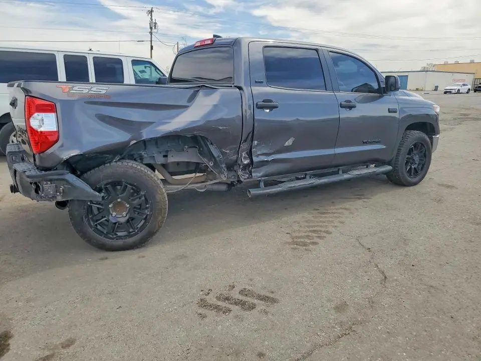 2021 TOYOTA TUNDRA   