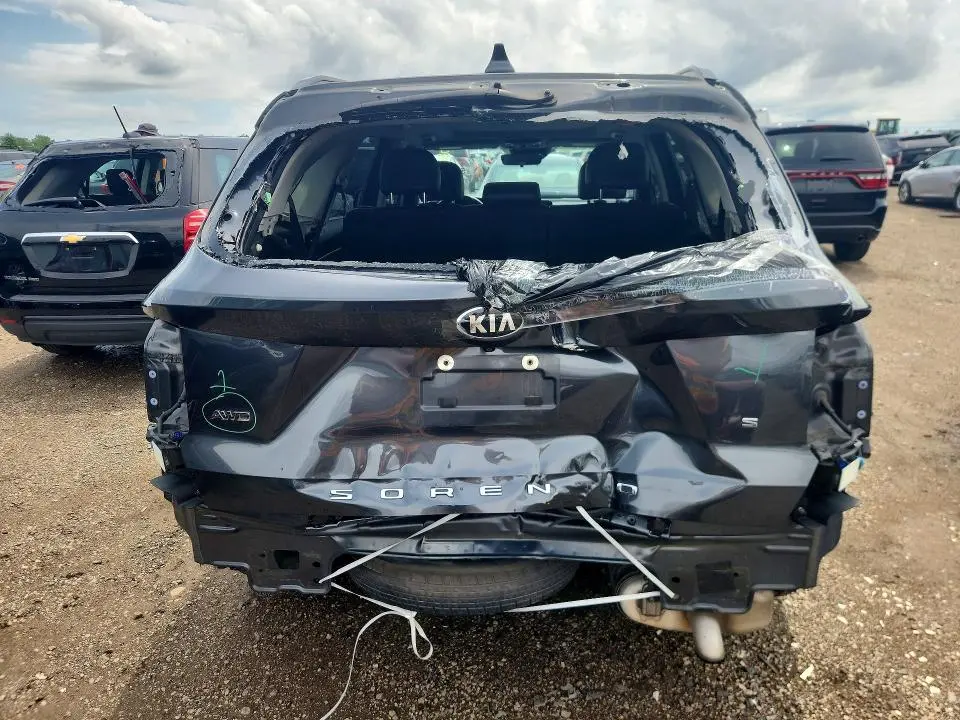 2021 KIA SORENTO S  