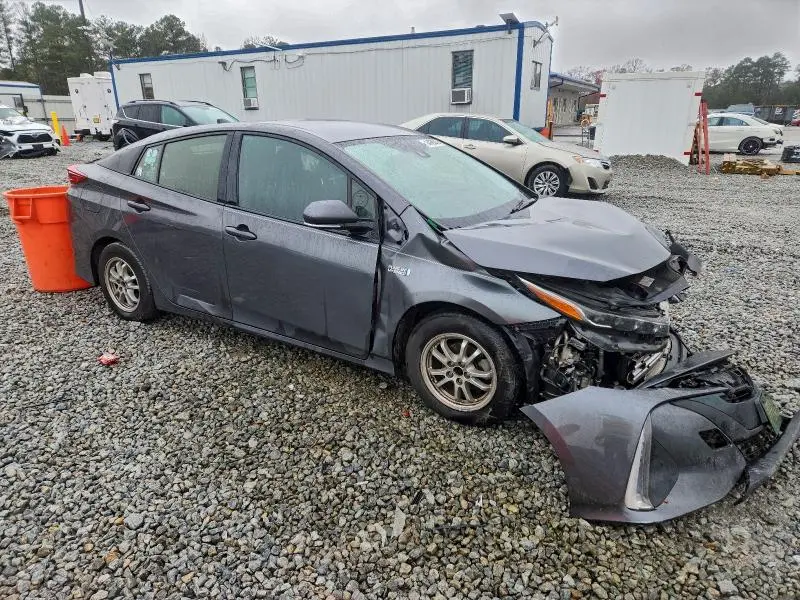 2017 TOYOTA PRIUS PRIME   