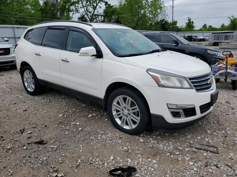 2015 CHEVROLET TRAVERSE LT  