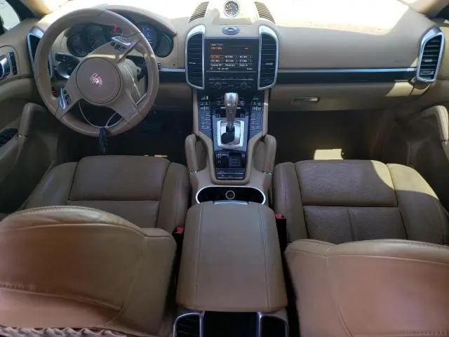 2013 PORSCHE CAYENNE   