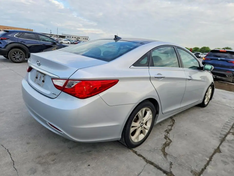 2012 HYUNDAI SONATA LIMITED  