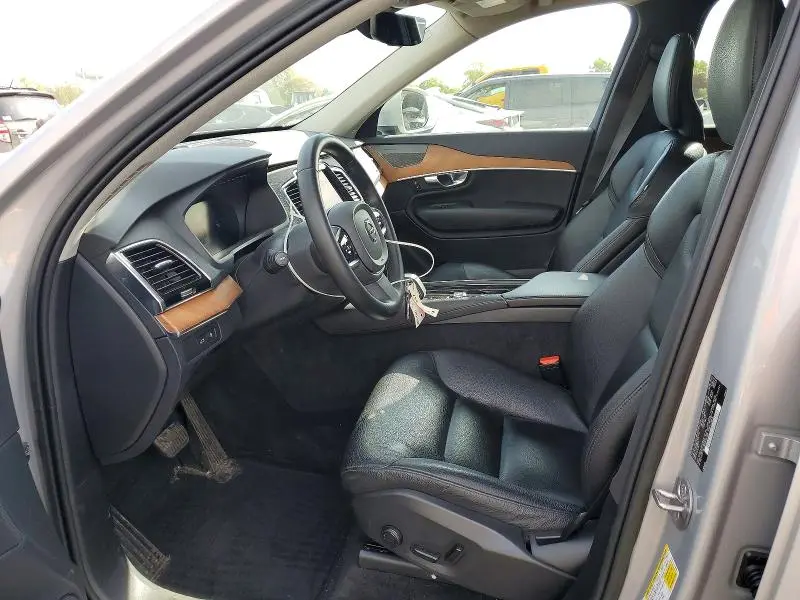 2023 VOLVO XC90   