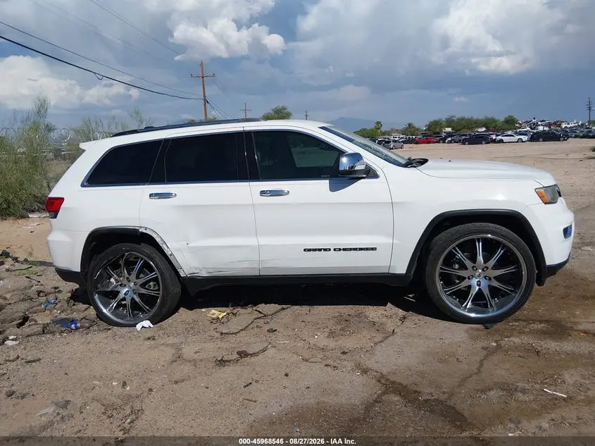 2017 JEEP GRAND CHEROKEE LAREDO 4X2