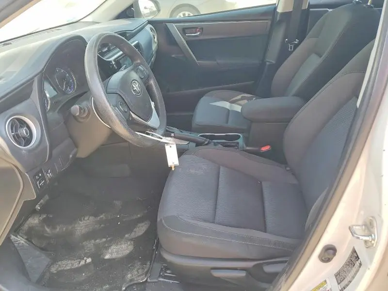 2017 TOYOTA COROLLA LE  