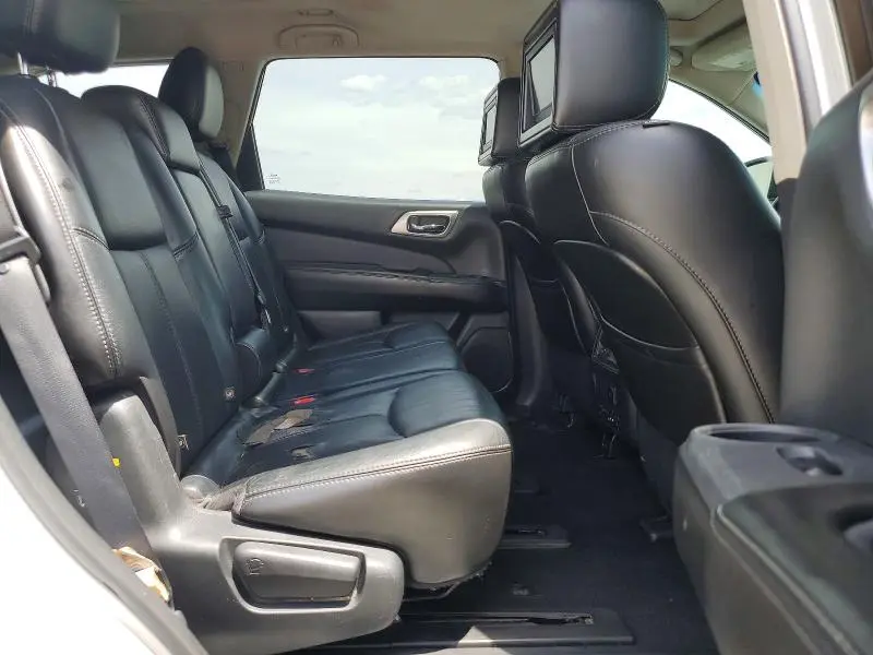 2014 NISSAN PATHFINDER S  