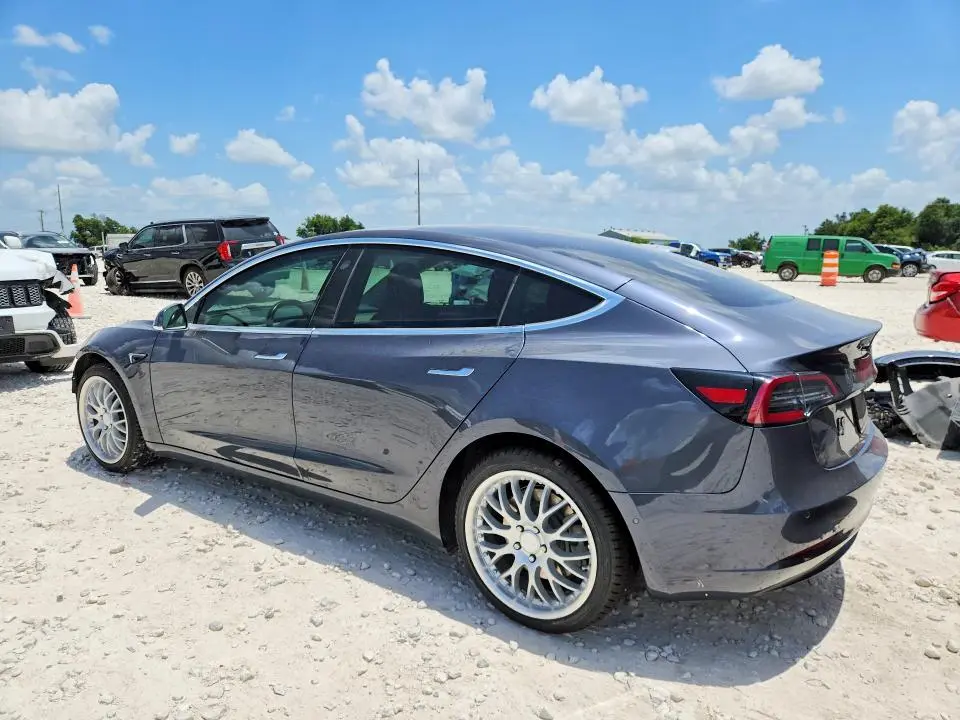 2019 TESLA MODEL 3   