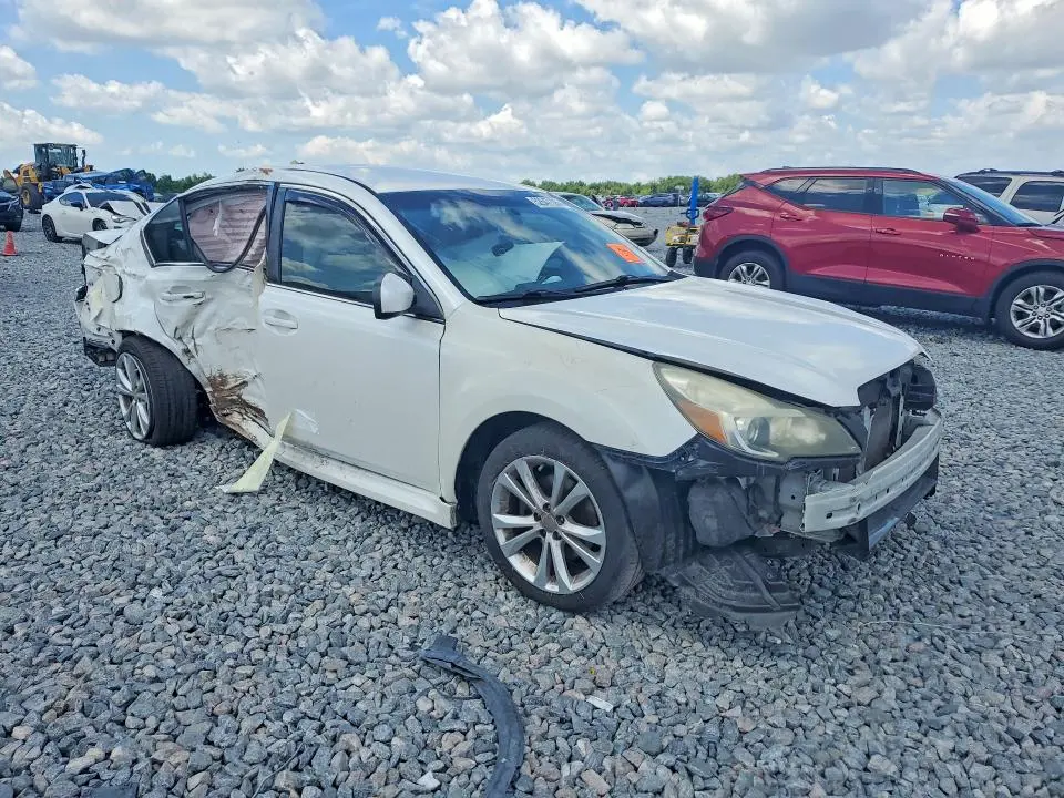 2013 SUBARU LEGACY 2.5I PREMIUM  