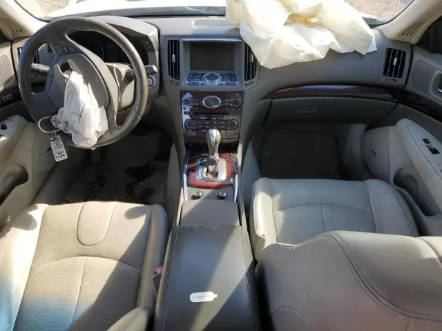 2011 INFINITI G37 BASE  