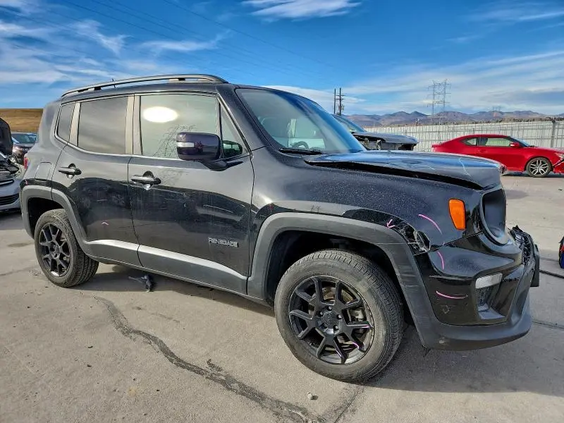 2020 JEEP RENEGADE LATITUDE  