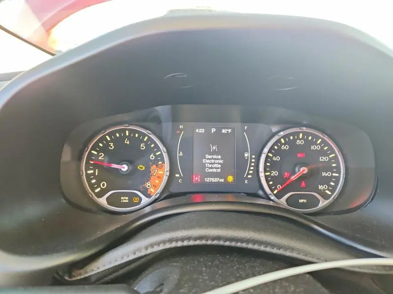 2015 JEEP RENEGADE SPORT  