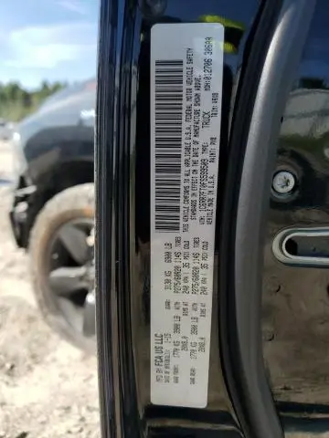 2015 RAM 1500 ST