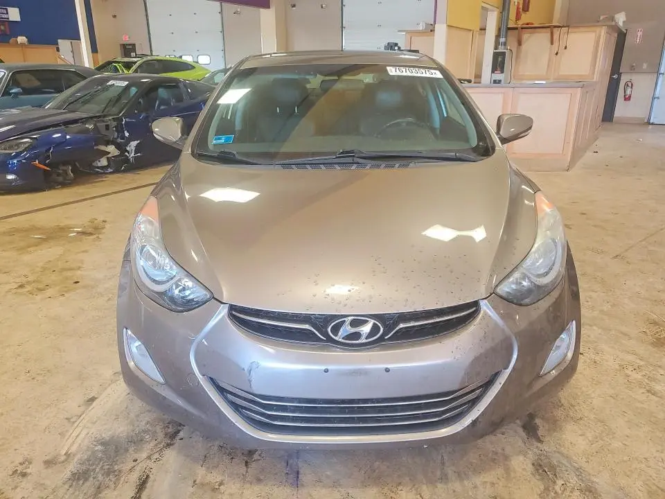 2011 HYUNDAI ELANTRA GLS  