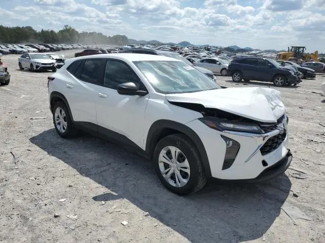 2024 CHEVROLET TRAX LS