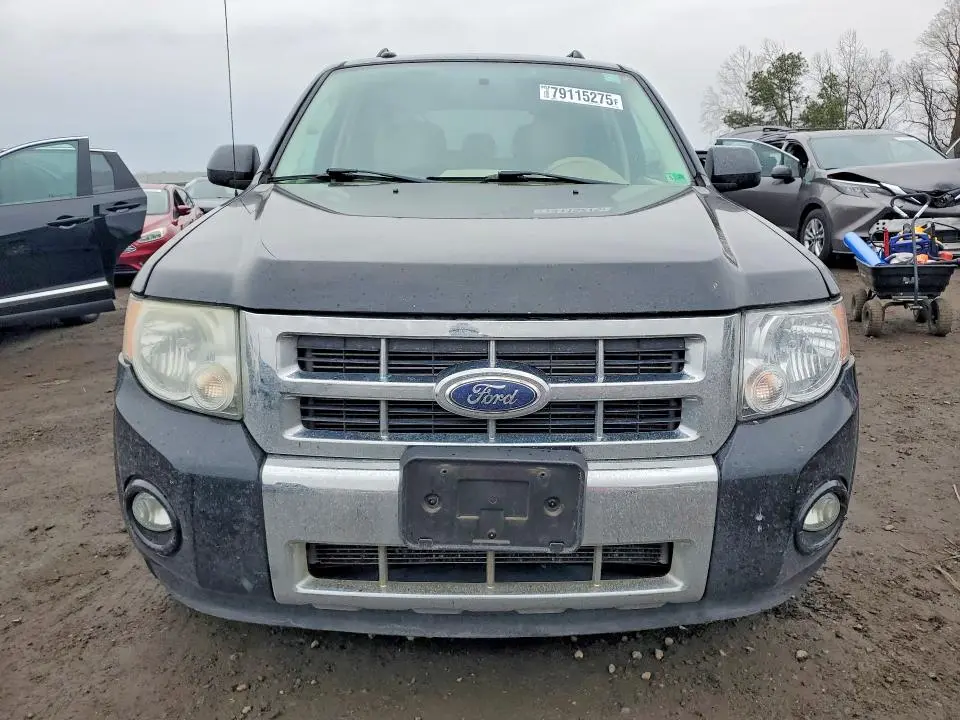 2011 FORD ESCAPE LIMITED  