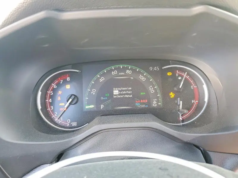 2023 TOYOTA RAV4 XLE  