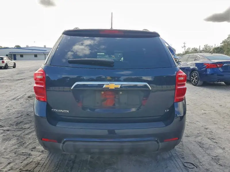 2017 CHEVROLET EQUINOX LT  