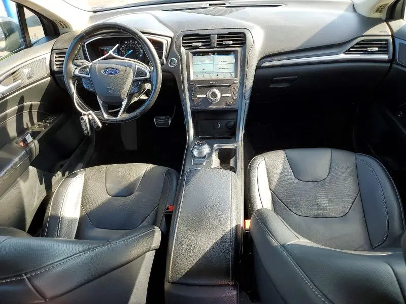 2017 FORD FUSION TITANIUM  