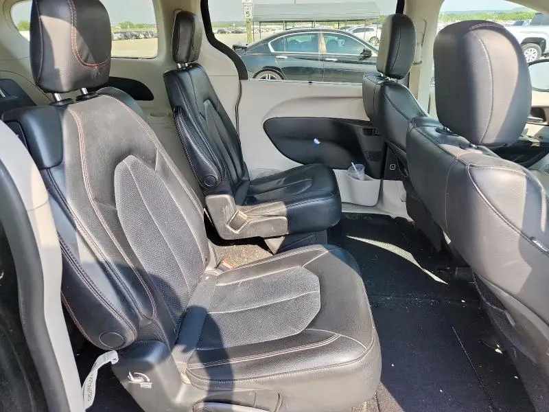 2019 CHRYSLER PACIFICA TOURING L  
