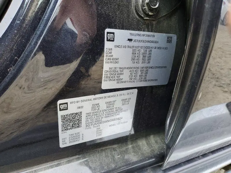 2022 GMC SIERRA K1500 DENALI  