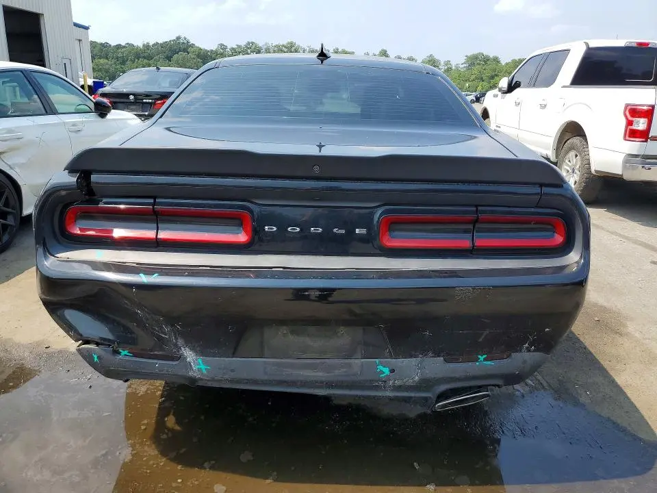 2018 DODGE CHALLENGER SXT  