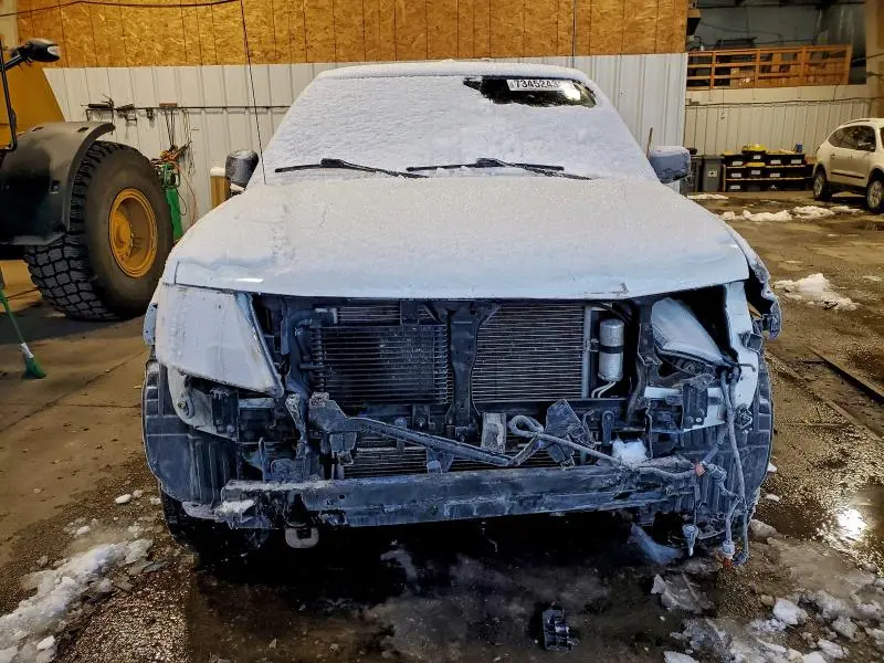 2017 NISSAN FRONTIER S  