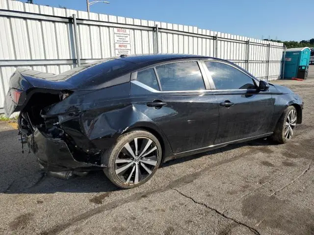 2022 NISSAN ALTIMA SR  